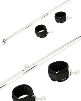 Sportsheets International Expandable Spreader Bar with Cuffs